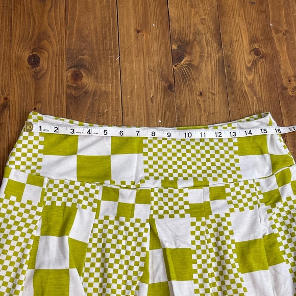 Urban outfitters green and white checker print pleated mini skirt size large - Picture 6 of 7